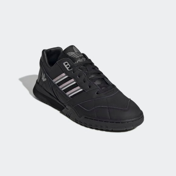 adidas ar trainer black